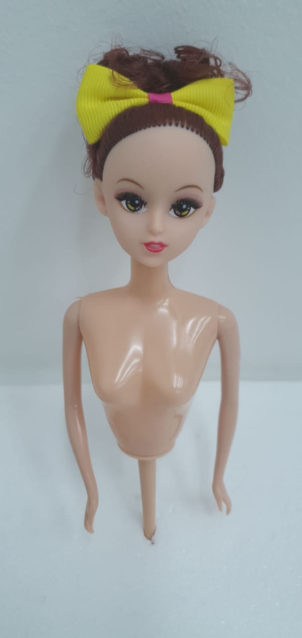Isabelle Teen Doll Pick