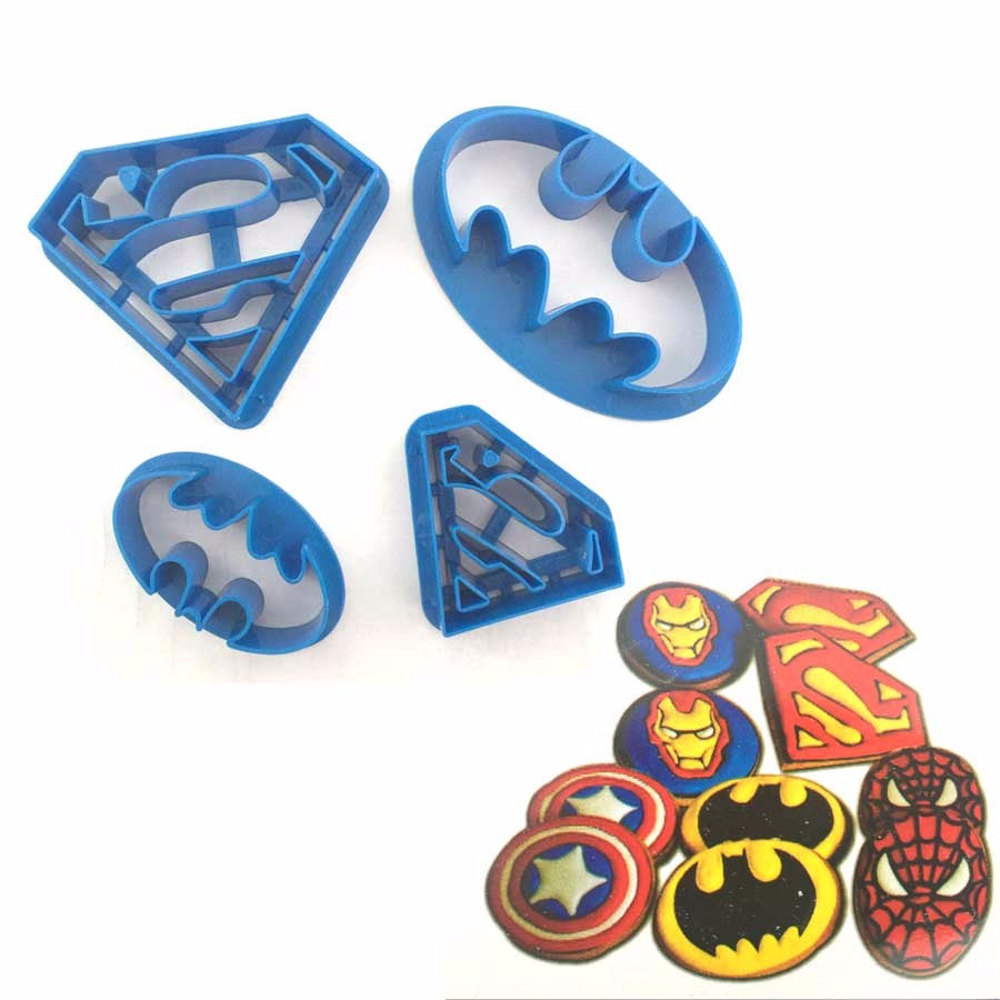  Super Hero Batman Superman 4Pc Cookie Cutter